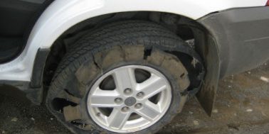 What to do if you have a tyre blow-out What to do if you have a tyre blow-out